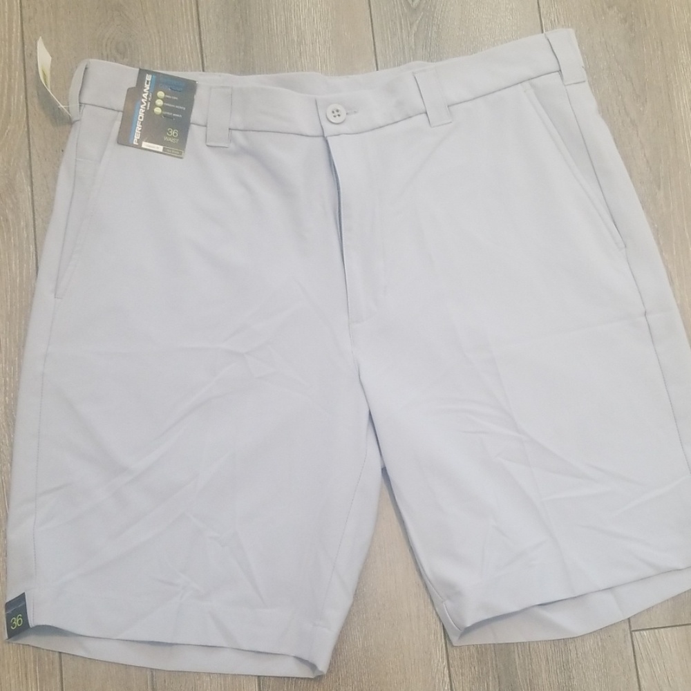 Roundtree & Yorke men's performance shorts